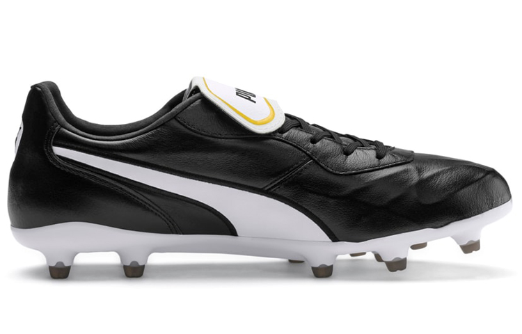 Lookbook Puma King Top FG 'Hitam' 105607-01