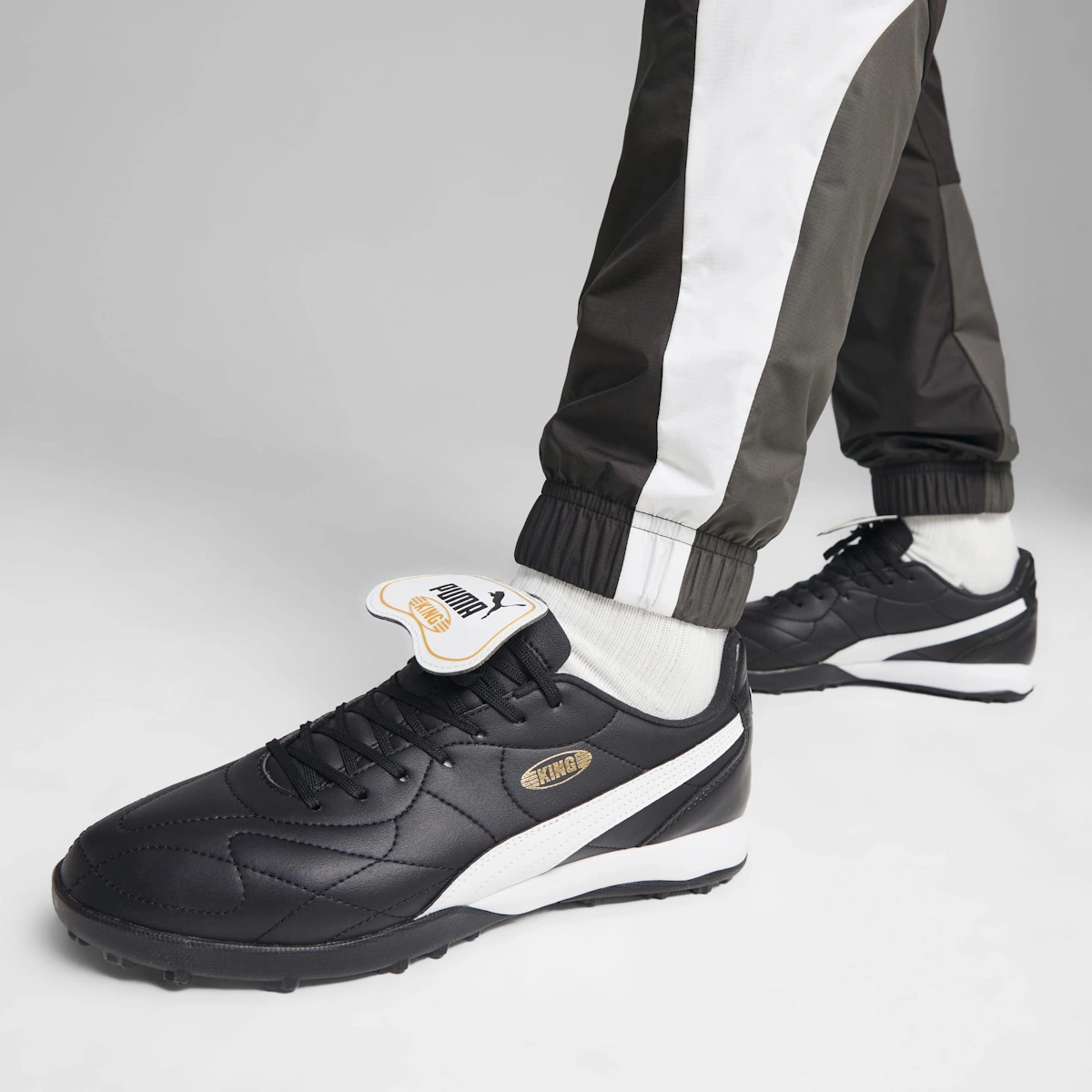 Puma King Top TT Soccer Training Shoes