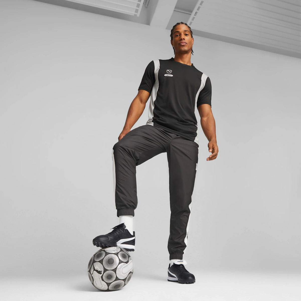 Puma King Top TT Soccer Training Shoes