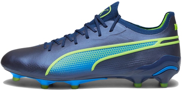 Puma King Ultimate FG AG 'Gear Up Pack' Sepatu Bola 107563-04 Buy Puma King Ultimate FG AG 'Gear Up Pack' Sepatu Bola 107563-04