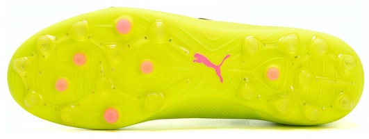 彪马 King Ultimate MG '亮黄色' 足球鞋 107252-03 Lookbook 彪马 King Ultimate MG '亮黄色' 足球鞋 107252-03