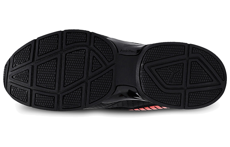 Details for Puma Leader VT Bold ''Schwarz High Risk Rot'' 192674-01