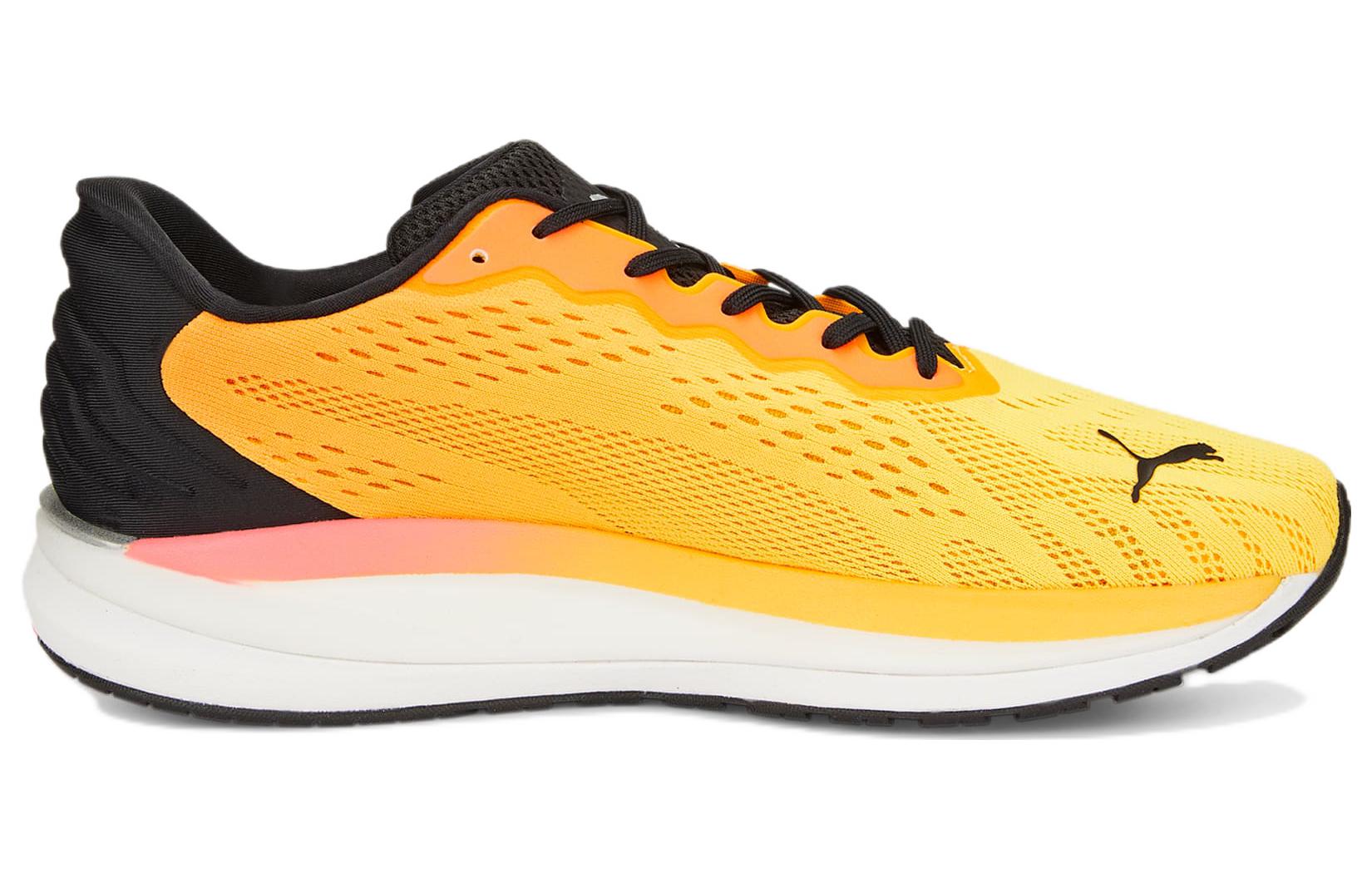 Order Puma Magnify NITRO Surge ''Giallo Nero'' 376905-06