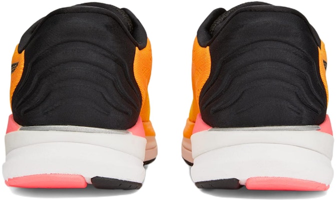 Puma Magnify NITRO Surge 低筒跑步鞋 黃黑色 Purchase Puma Magnify NITRO Surge 低筒跑步鞋 黃黑色