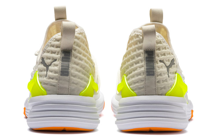 Lookbook Puma Mantra 日光 '轻黄色' 运动鞋 192353-01