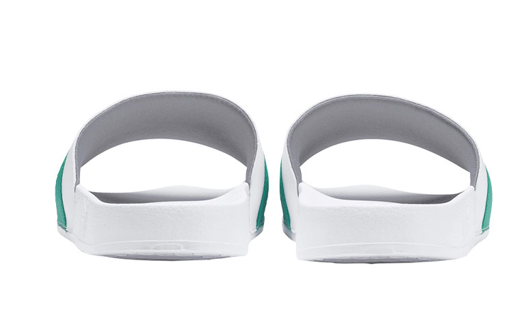 Shop 彪馬 Mapm Leadcat 拖鞋 舒适防滑運動拖鞋 白