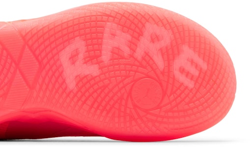 푸마 MB.01 "핑크 리본" (유방암 인식) 376848-01 Purchase 푸마 MB.01 "핑크 리본" (유방암 인식) 376848-01