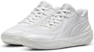 プーマ MB.02 Lo トリプルホワイト 379419-01 Lookbook プーマ MB.02 Lo トリプルホワイト 379419-01