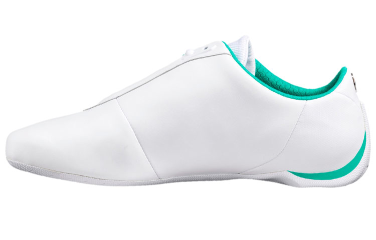 Buy PUMA Mercedes 未來貓 休閒 透氣輕便 低筒 跑步鞋 男女同款 白綠