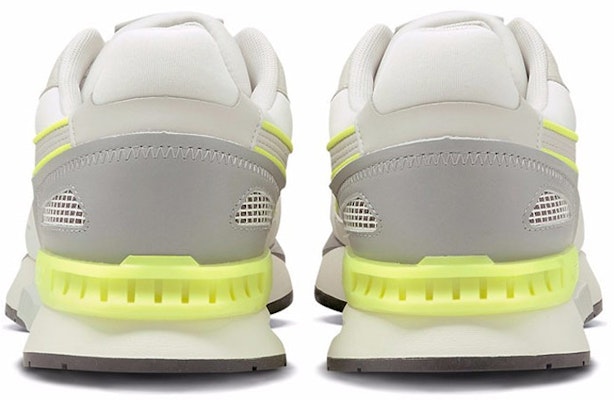 PUMA Mirage Mox 低筒 運動休閒鞋 男女同款 白淺灰 Shop PUMA Mirage Mox 低筒 運動休閒鞋 男女同款 白淺灰