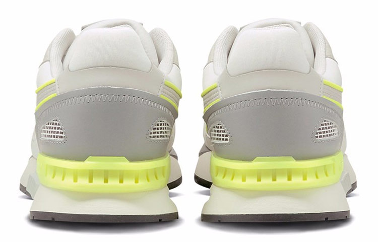 Shop Zapatillas Puma Mirage Mox Blancas Gris 'Blanco Gris Claro' Running Mujer/Hombre 382521-02