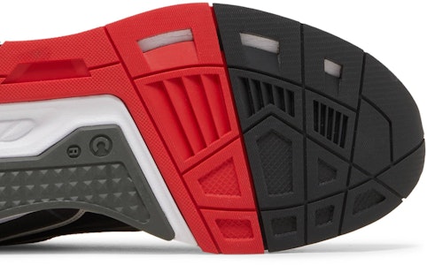 彪马幻影运动科技'黑色高风险红' 383107-03 Purchase 彪马幻影运动科技'黑色高风险红' 383107-03