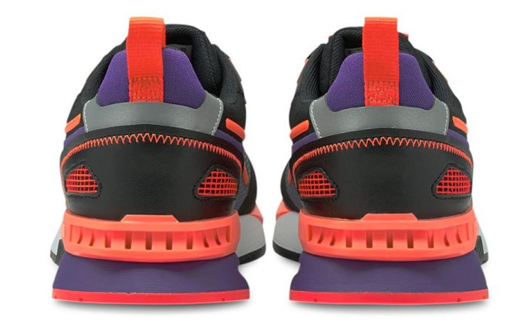 Lookbook 彪马Mirage Tech休闲跑鞋 黑/紫 381118-07