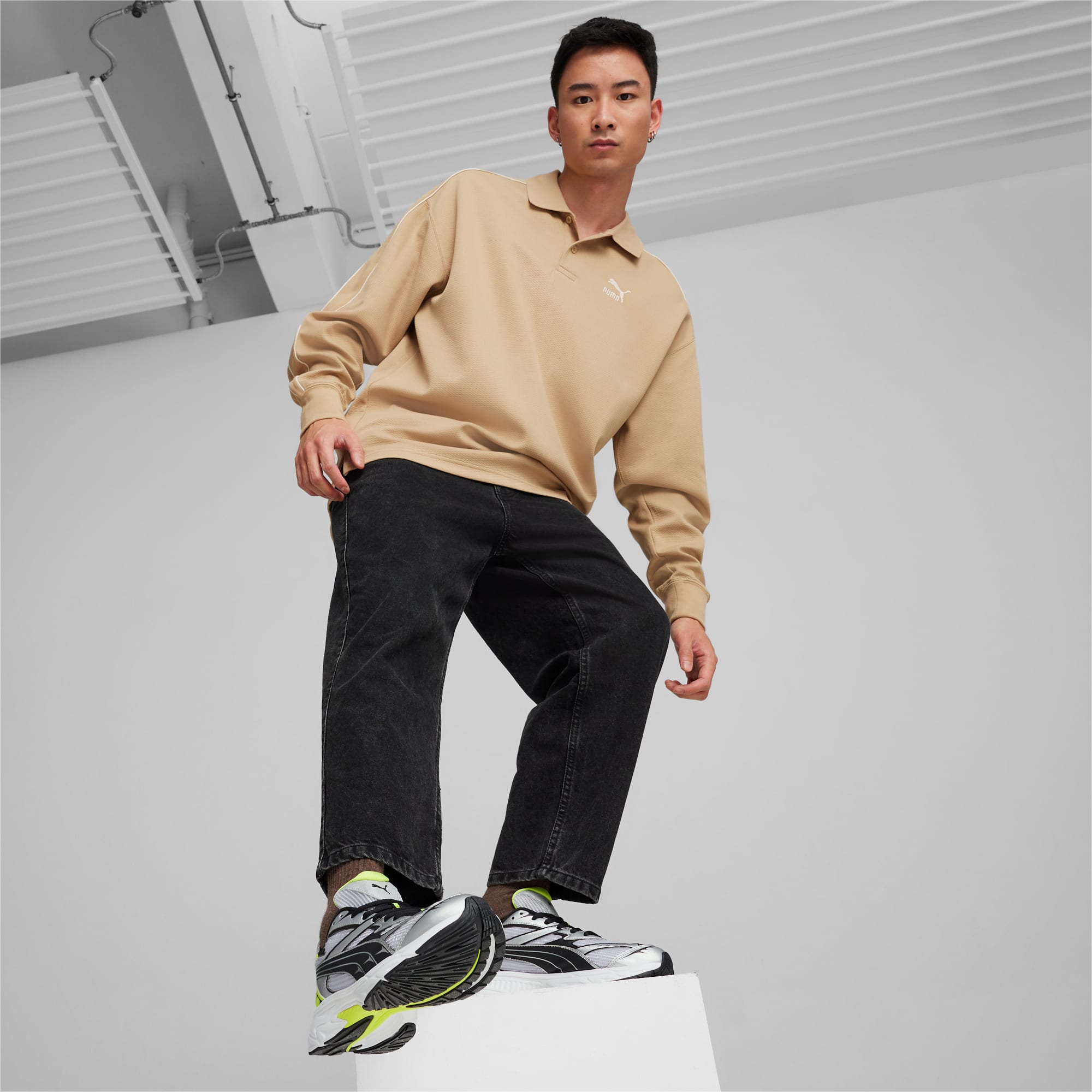 Lookbook Puma Morphic Sportliche Sneakers 395919-02