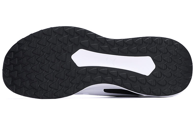 Shop Puma Night Runner 'Negro Blanco' 376670-01