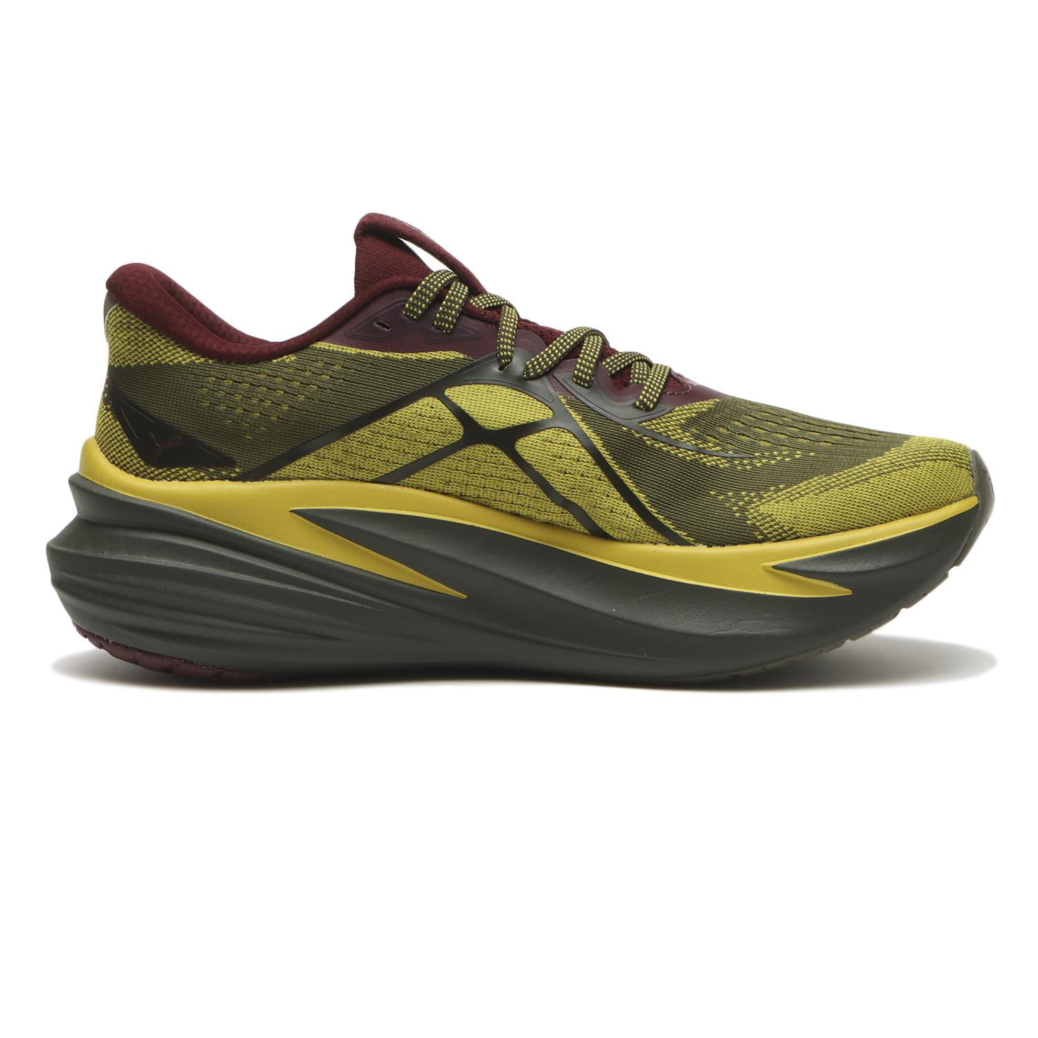Details for Puma Nike Magma Max Nitro 2 ''Pera Fresca'' 312125-13