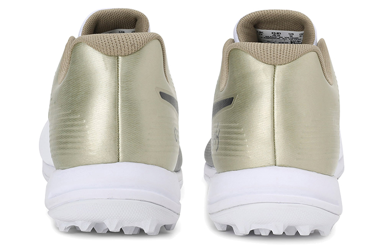 Shop Puma One8 x FH Goma 'Zapatillas Blancas Bajas para Correr' 105565-07