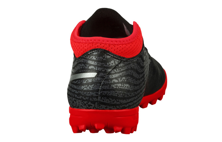 Shop Puma One 18.4 TT Schwarz/Rot 104561-01