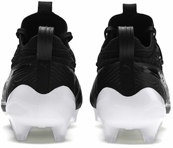 Puma One 19.1 FG AG 'Hitam' Sepatu Bola 105479-02 Lookbook Puma One 19.1 FG AG 'Hitam' Sepatu Bola 105479-02