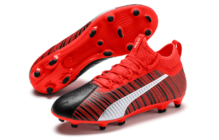 Lookbook Puma One 5.3 FG Schwarz/Rot Fußballschuhe 105604-01
