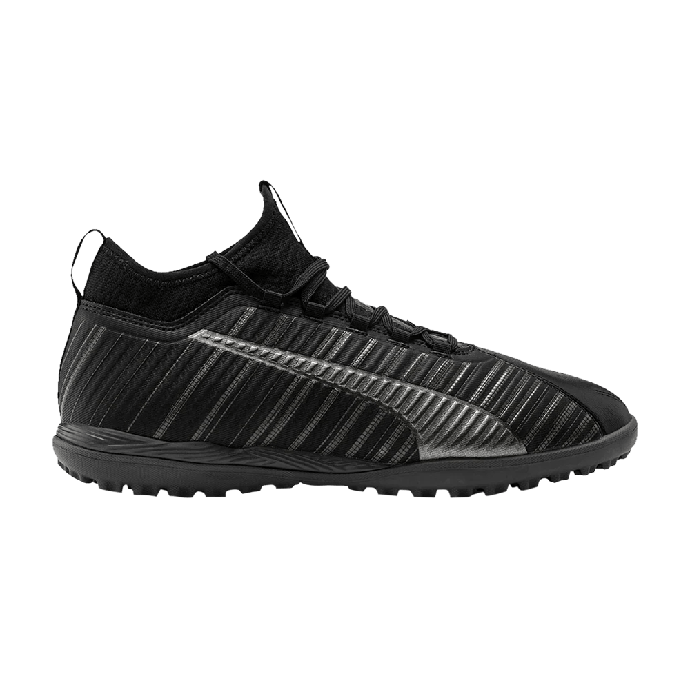 Buy Puma One 5.3 TT 'Negro' 105648-02