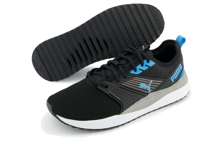 Shop プーマ Pacer Next 「FFWD 黒青」 373113-10