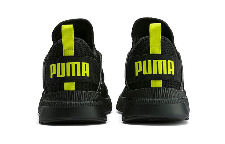 Shop Puma Pacer Next Cage ''Armeegrün'' 369982-03