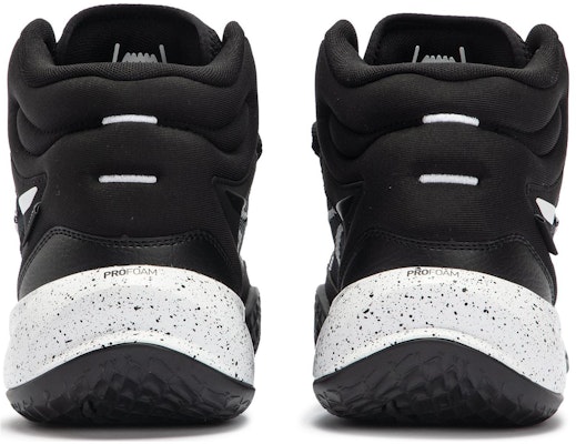 Puma Playmaker Pro Mid 'Nyaman Anti-Selip Tahan Aus' 379017-01 Lookbook Puma Playmaker Pro Mid 'Nyaman Anti-Selip Tahan Aus' 379017-01