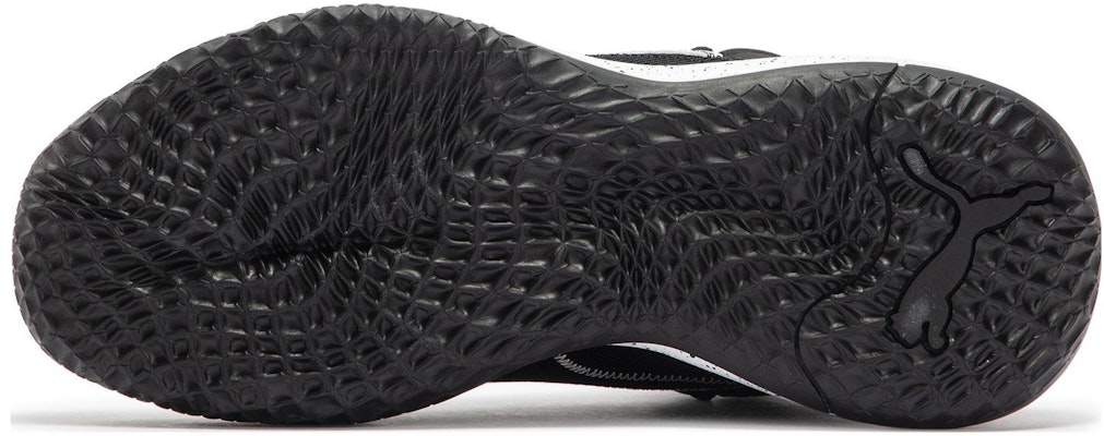 Puma Playmaker Pro Mid 'Nyaman Anti-Selip Tahan Aus' 379017-01 Shop Puma Playmaker Pro Mid 'Nyaman Anti-Selip Tahan Aus' 379017-01