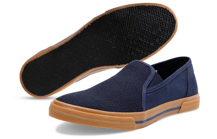 Purchase Puma Procyon Slip-On IDP Laufschuhe Blau Herren Damen 371245-02
