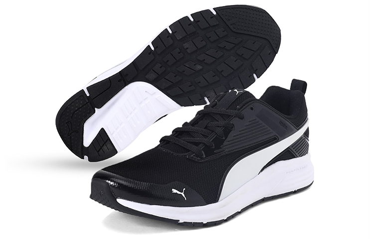 Shop Chaussures Puma Pure Jogger Noir/Blanc 370545-01