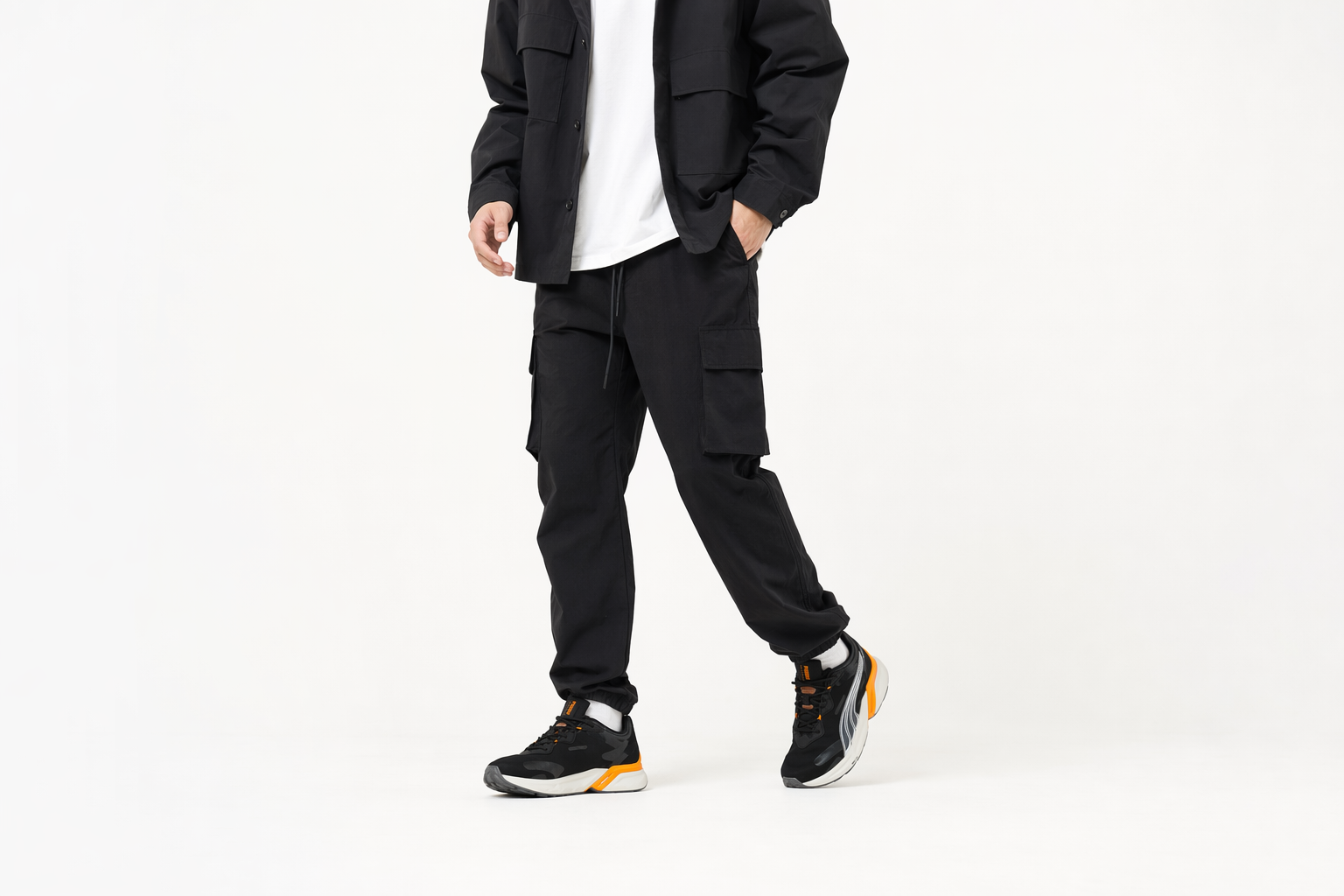 Order Puma Pwrframe Aerogram Blaze 'Hitam Oranye Cerah' 387038-02