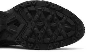 Puma PWRFrame OP-1 Tech 'Hitam Perak' Sneakers 383423-01 Purchase Puma PWRFrame OP-1 Tech 'Hitam Perak' Sneakers 383423-01