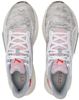 プーマ PWRFRAME TR リコレクション 白/プラチナグレー 377111-01 Lookbook プーマ PWRFRAME TR リコレクション 白/プラチナグレー 377111-01