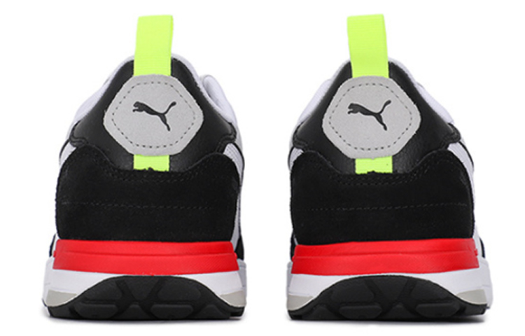 Purchase Puma R22 'Abu Abu Violet Merah Berisiko Tinggi' 383462-03