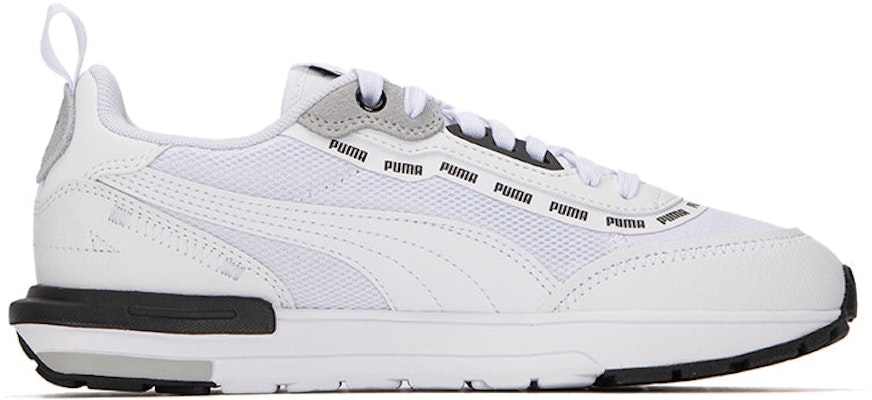 Puma R22 'Signature - Putih Harbor Mist' 383835-01 Order Puma R22 'Signature - Putih Harbor Mist' 383835-01