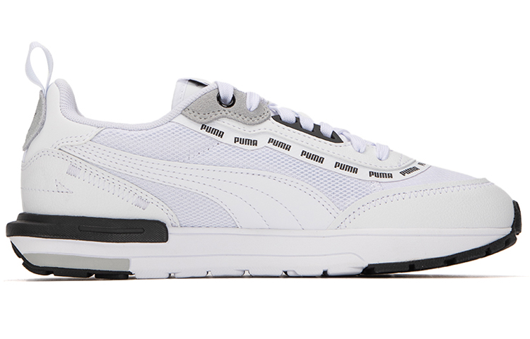 Order Puma R22 ''Signature - Weiß Harbor Mist'' 383835-01