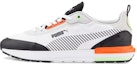 Buy Puma R22 Rendah Putih Hitam Jingga 383057-04