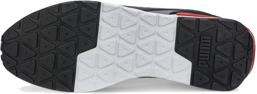 Puma R22 Rendah 'Hitam Merah' 383462-16 Details for Puma R22 Rendah 'Hitam Merah' 383462-16