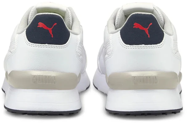 Puma R78 Futr 白色運動鞋 Shop Puma R78 Futr 白色運動鞋