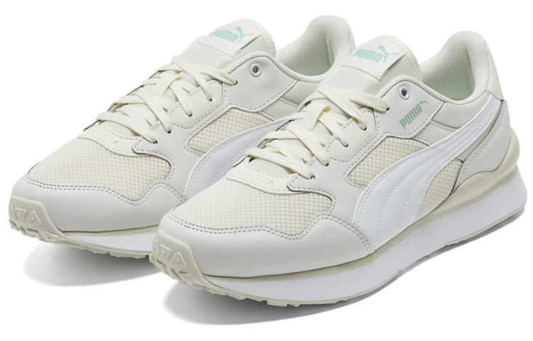 Lookbook Puma R78 Futr Sports Running Shoes White 374895-17