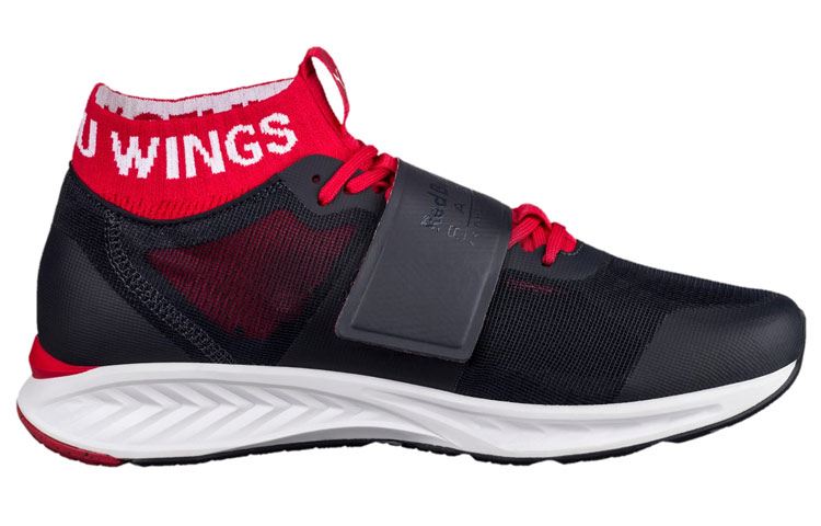 Order Puma Red Bull Racing x Mechs Ignite V3 'Negro'. 306116-01