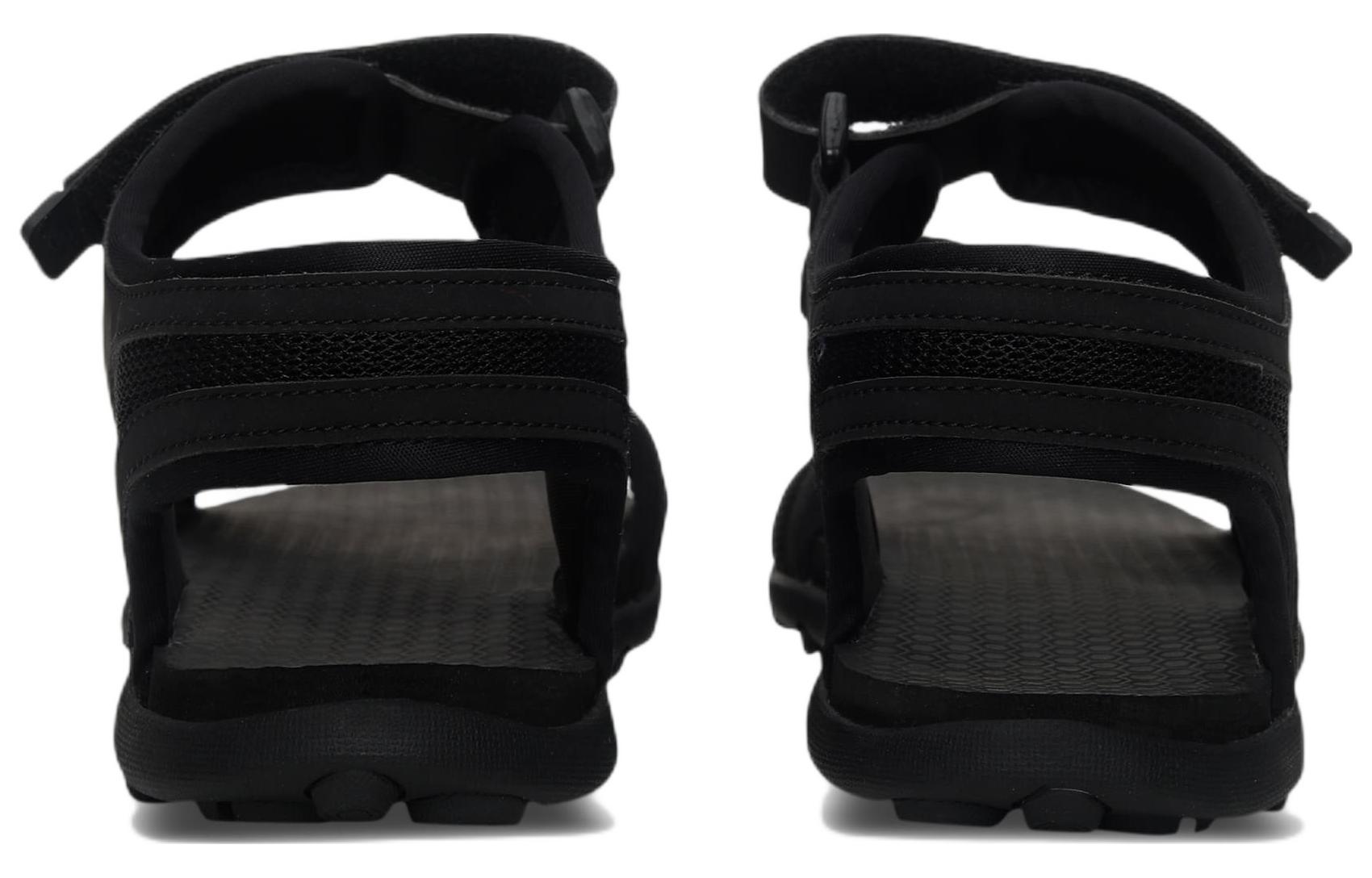 Shop Puma Relay Mu IDP 'Hitam Hijau' 367599-11