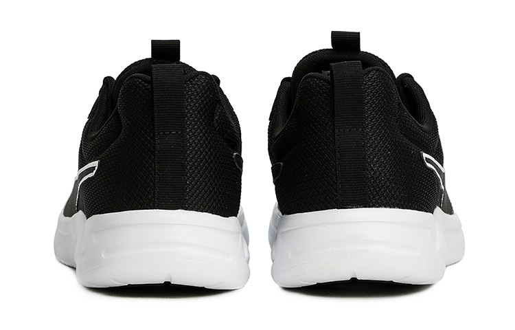 Lookbook 푸마 리졸브 블랙 화이트 (Puma Resolve Black White) 194739-01