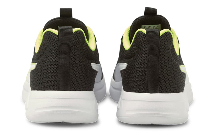 Lookbook PUMA Resolve 低筒 跑步鞋 男款 白黑綠