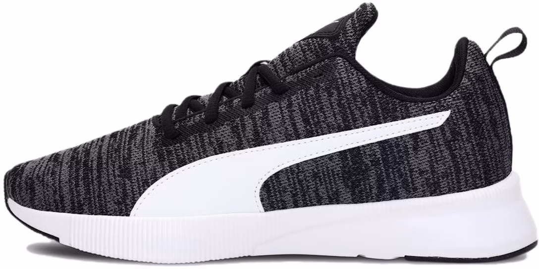puma-retaliate-2-black-white-377282-01