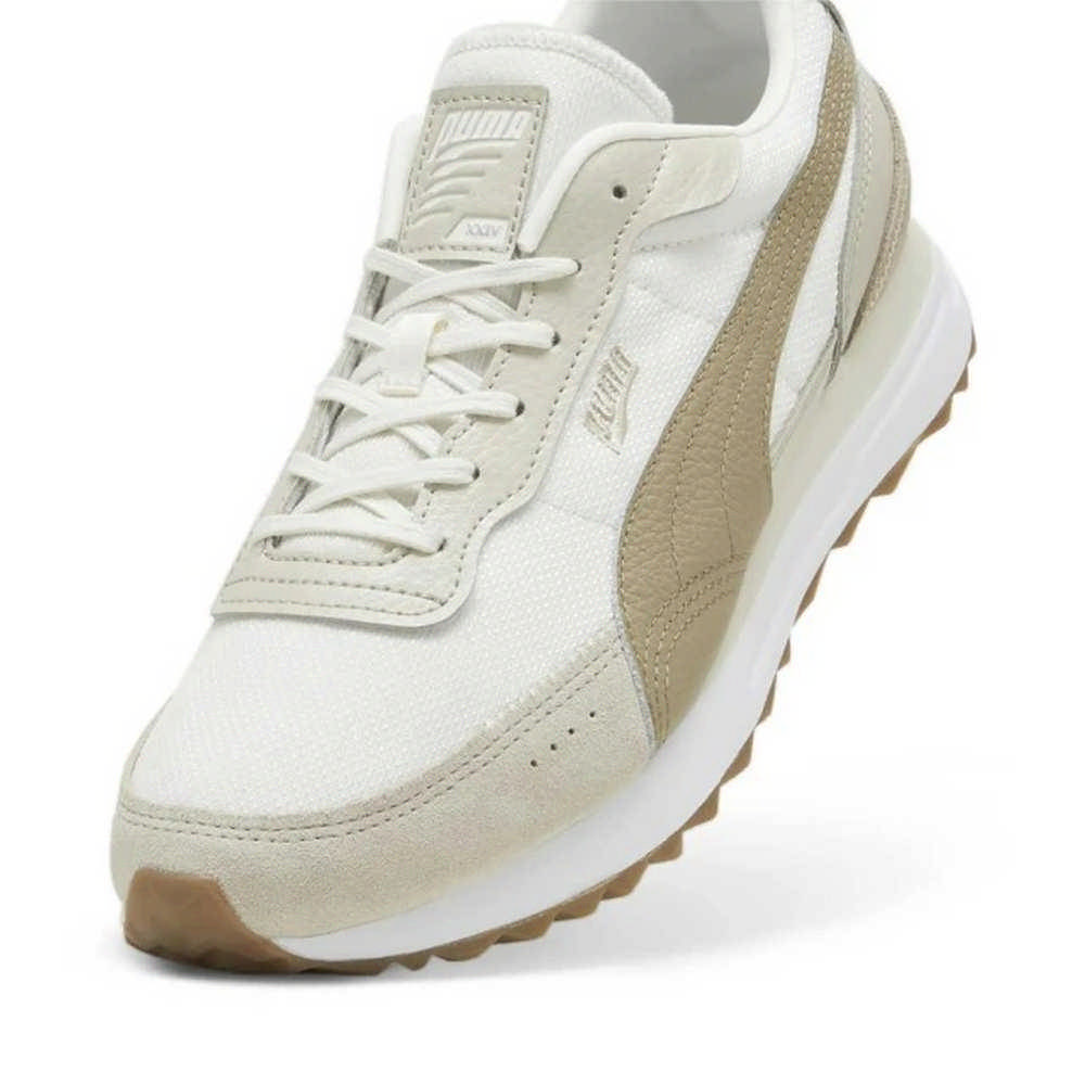 Lookbook PUMA Road Rider Lux Casual Schoenen 39822901