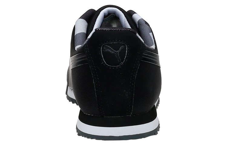 Shop Puma Roma 基础几何迷彩'黑色' 362406-03