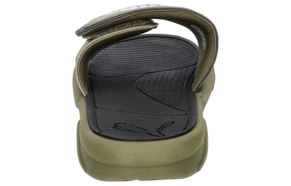 Shop プーマ ロイヤルキャット コンフォート (グリーン) 372280-26