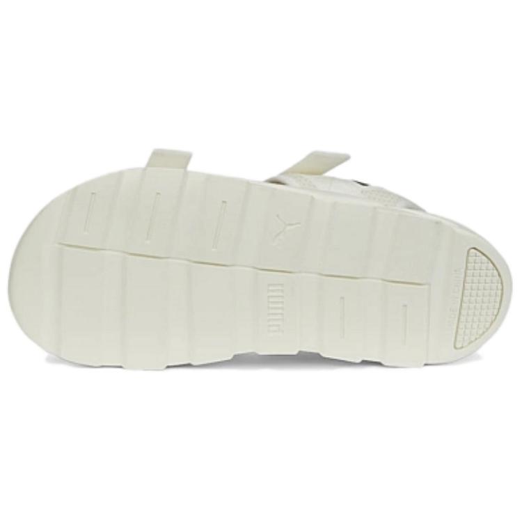 Shop Puma RS-涼鞋 '棉花糖黑' 374862-09